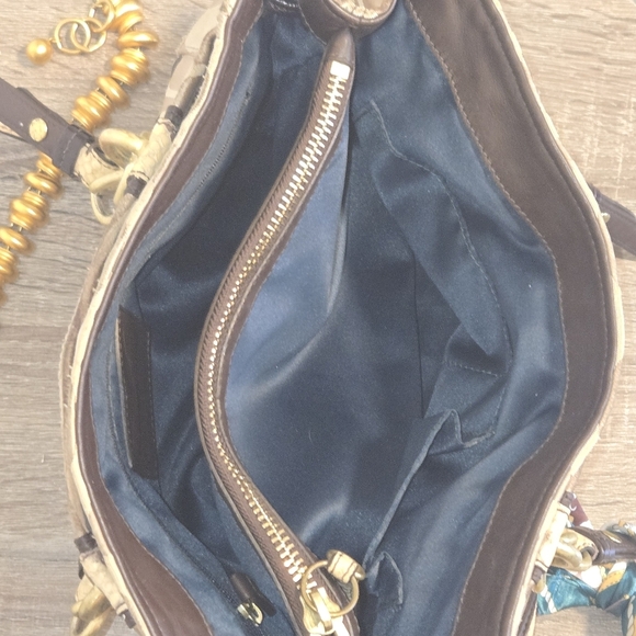 Coach Purse Faux Snakeskin details - Picture 16 of 17